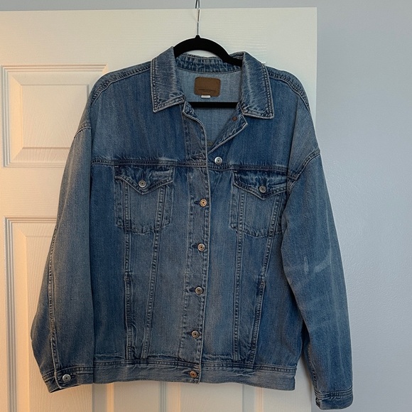 American Eagle Outfitters Jackets & Blazers - American Eagle Outfitters Blue Jean Jacket